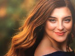 Laura Mora Cook (@lauramoracook01)