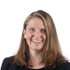 Jennifer Creighton's Instagram, Twitter & Facebook