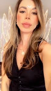 Mel Fuentes's Instagram, Twitter & Facebook