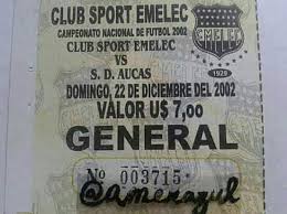 A seleção equatoriana joga seus jogos em casa no estádio olímpico atahualpa, em quito.tendo sido inaugurado em 1951, inicialmente tinha uma capacidade de 45 000, mas foi posteriormente reduzido para 35 724. Alfredo Mera Giler Twitterissa Candelario Otelino Tenorio Daniel Viteri Pavel Caicedo Moises Cuero Luis Zambrano Juan Trivino David Vilela Jose Aguirre Luis Moreira Ramon Manosalvas Jaime Caicedo Geancarlo Ramos Luis Arango Wladimir