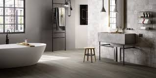 Meuble lavabo, armoire, meuble mural, miroir, accessoires, il y a tout pour concevoir toute une salle de bain ou simplement compléter son aménagement. Amenagement Salle De Bain Idees Pour Amenager La Salle D Eau Marie Claire