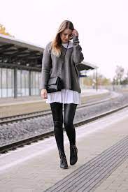 leather leggings combine this is how you style this fall trend street style ou beauty tips tricks fashion herbst outfit outfits with leggings