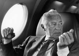 The story of gianni agnelli, the legendary italian industrialist and playboy, as told by family, lovers, professional confidants, and rivals. Gianni Agnelli The Inimitable