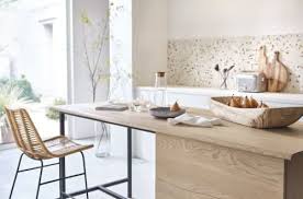 Nous avons sélectionné avec le plus grand soin tous nos fournisseurs d'ingrédients cosmétiques (huiles essentielles, huiles. Ilot Central Cuisine 2 Portes 3 Tiroirs Magnus Maisons Du Monde