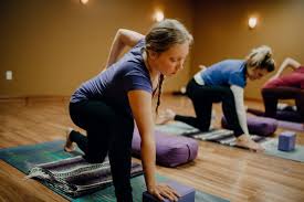 28100 farmington rd, farmington hills, mi 48334 248 553 4020. Prenatal Yoga Classes Michigan Sweet Momma Yoga