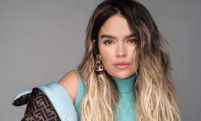 Karol g and camilo sweep the nominations for premios juventud 2021. Karol G S Top Beauty Secrets Revealed Top Beauty Secrets Beauty Latina Beauty