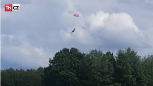 Do redakce tn.cz dorazilo video, kde partička mladých lidí jezdí po. Cesky Unikat Ul 39 Albi Mel Pri Patecnim Testovacim Letu Nehodu Vseobecne Letectvi Zpravy Flying Revue