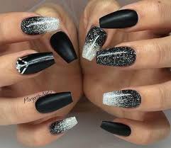Square Black Acrylic Nails With Glitter Black Nails Ideas Bunnies Beauty Photoshoot All The Stuff I Care About Black Acrylic Nail Designs Ombre Nails Glitter Coffin Nails Designs