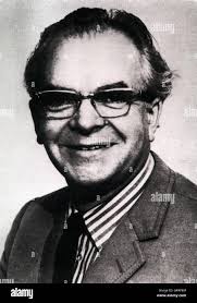 Peter mitchell hi-res stock photography and images