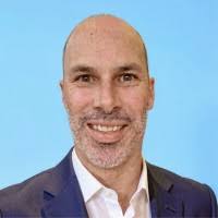 100+ perfiles de «Surman»