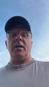 Take 2 with volume (disconnected to CarPlay 🤦🏻‍♂️), Stopped off at  Kiwanis…the Green Wall…the place we played countless hours of basketball.  Can’t believe there’s no one here playing.