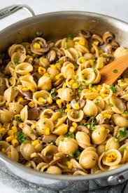 Mushroom Corn Pasta Delightful Plate Recipe Corn Pasta Vegetarian Dishes Easy Seafood Entrees