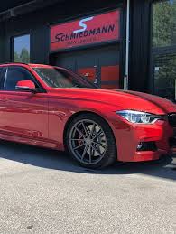 Ein Bmw F31 Bekam Bei Schmiedmann Ein Upgrade Der Bremsanlage Verbaut Wurde Das Originale Bmw Performance Big Brake Kit 34 11 2 450 Bmw Bremsanlage Sattel