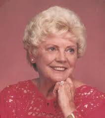 Donna Valladares's Instagram, Twitter & Facebook