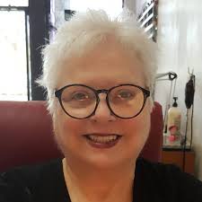 Tortoise Fun Fact: Did you know that tortoises don't like to be petted from  above their head. It's a predatory reaction from when they're babies. Watch  the full reel to learn more.