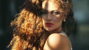 The colour is stellar as well. 7 Tips That Work For Thick Curly Or Wavy Hair Curls Understood