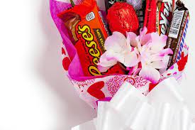 Flowers and candy delivery for valentine's day. Amazon Com Happy Valentine S Day Candy Bouquet Gift Basket Decorated Bouquet With Assorted Candies And Flowers Grocery Gourmet Food