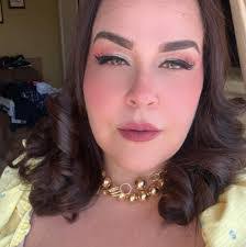 Jazmin Salgado's Instagram, Twitter & Facebook