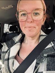 Beef curtains 🥳♒️ 31 and having fun 🎂!