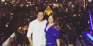 Um ein gemälde zu malen, braucht es bekanntlich viel zeit und ruhe. Corinne Suter Und Freund Angelo Auf Liebesferien In Thailand