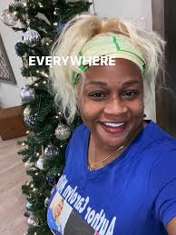 Author Carolyn Milton