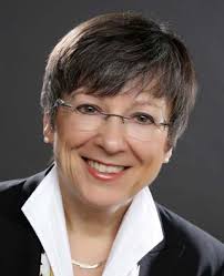 Einstieg in die ökologische Straßenrandpflege