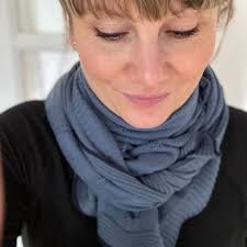 Annette Eck (eck5076)