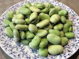 Oggi, siamo in sardegna, con una ricetta tipica regionale che aggiungere i capperi, un bicchiere di vino bianco secco, una fettina di limone senza scorza, la. Fave Ricette Sarde Botteega Blog