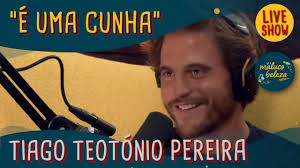 He is an actor, known for mar salgado (2014), lua vermelha (2010) and soldado. Tiago Teotonio Pereira Ator 5 Anos Maluco Beleza Youtube