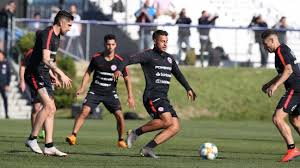 Diversos ritos forman parte del plantel chileno previo a cada duelo en. La Seleccion Chilena Vive Su Segunda Jornada De Entrenamientos En San Diego Alairelibre Cl