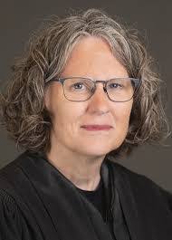 Heather Mickelson's Instagram, Twitter & Facebook