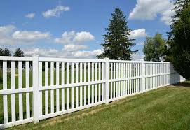 Vinyl is a good choice for an attractive, easily maintained fence system. How To Repair Small Cracks And Holes In A Vinyl Fence