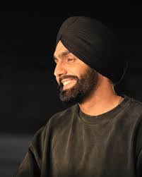 Amrik Virk's Instagram, Twitter & Facebook