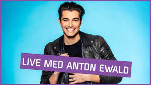 ((anton ewald)) hey i'm anton i'm aleah's friend we've been friends for so long,i'm 18 and single sadly i'm addicted to music and i am a singer too i'm also addicted to movies and cuddles and sugar!! Live Med Anton Ewald Youtube