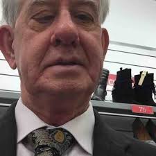 Just 10 minutes west of Dover