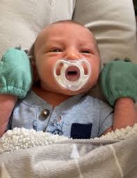 Dawn Naber's Instagram, Twitter & Facebook