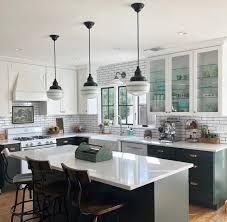 El paso electric has been a leader in low carbon generation and will remain so moving forward. Vintage Meets Modern Kitchen Renovation Minimalistisch Kuche Orlando Von Barn Light Electric Company Houzz