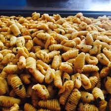 Kuih lain, akan saya kongsikan di depan akan datang. Resepi Kuih Siput Kelantan
