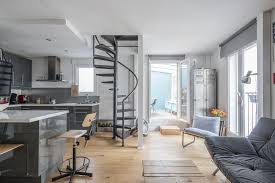 Paris 20e Duplex Dernier Etage Avec Patio Couvert Agence Ea Paris Home Decor Home Furniture