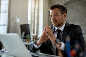 Marketing jurídico especializado para advogados em ação estratégica