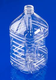 Easy bottles to l conversion. 3 Liter Water In Glass Novocom Top