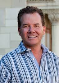 Victor Goodman's Instagram, Twitter & Facebook