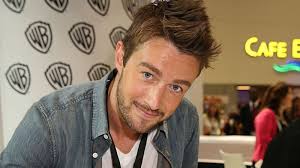 iZombie' Season 3 Star Robert Buckley Open To Playing Ofelia's Love  Interest In 'Fear The Walking Dead'