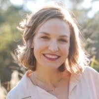 Kathleen Pearsall's Instagram, Twitter & Facebook