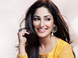 Yami gautam website, phone number, house, contact yami gautam father's name is mukesh gautam as director and her mother, anjali gautam. Yami Gautam Age Boyfriend Family Caste Biography More