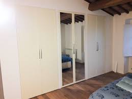 Non ho capito cosa c'entri il cartongesso, forse per i ripiani? Armadi A Muro In Cartongesso Firenze Su Misura Delle Tue Esigenze