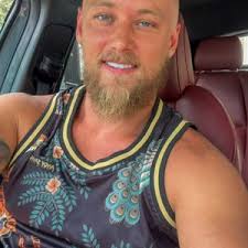 Andy Savage (@andregotbarz)