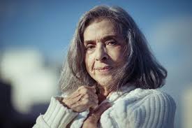 Betty Faria, aos 82 anos: 'Nunca fui vocacionada para o casamento e não  interessa com quem fico'