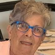 Phyllis Ginsburg's Instagram, Twitter & Facebook