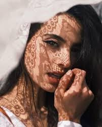 Photography poses: Discover 150 Photography Pose Inspo ideas